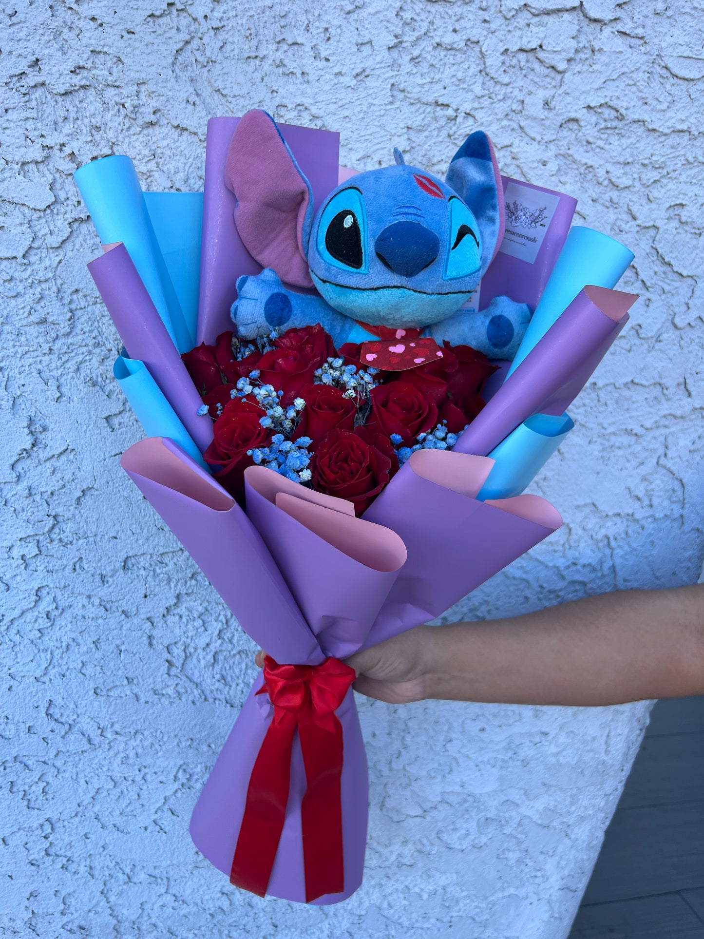 Stitch kisses